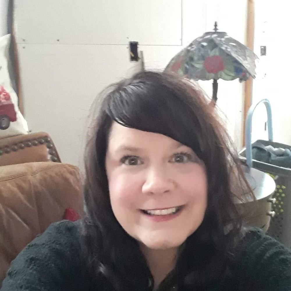 Meet your Posher, Dawne